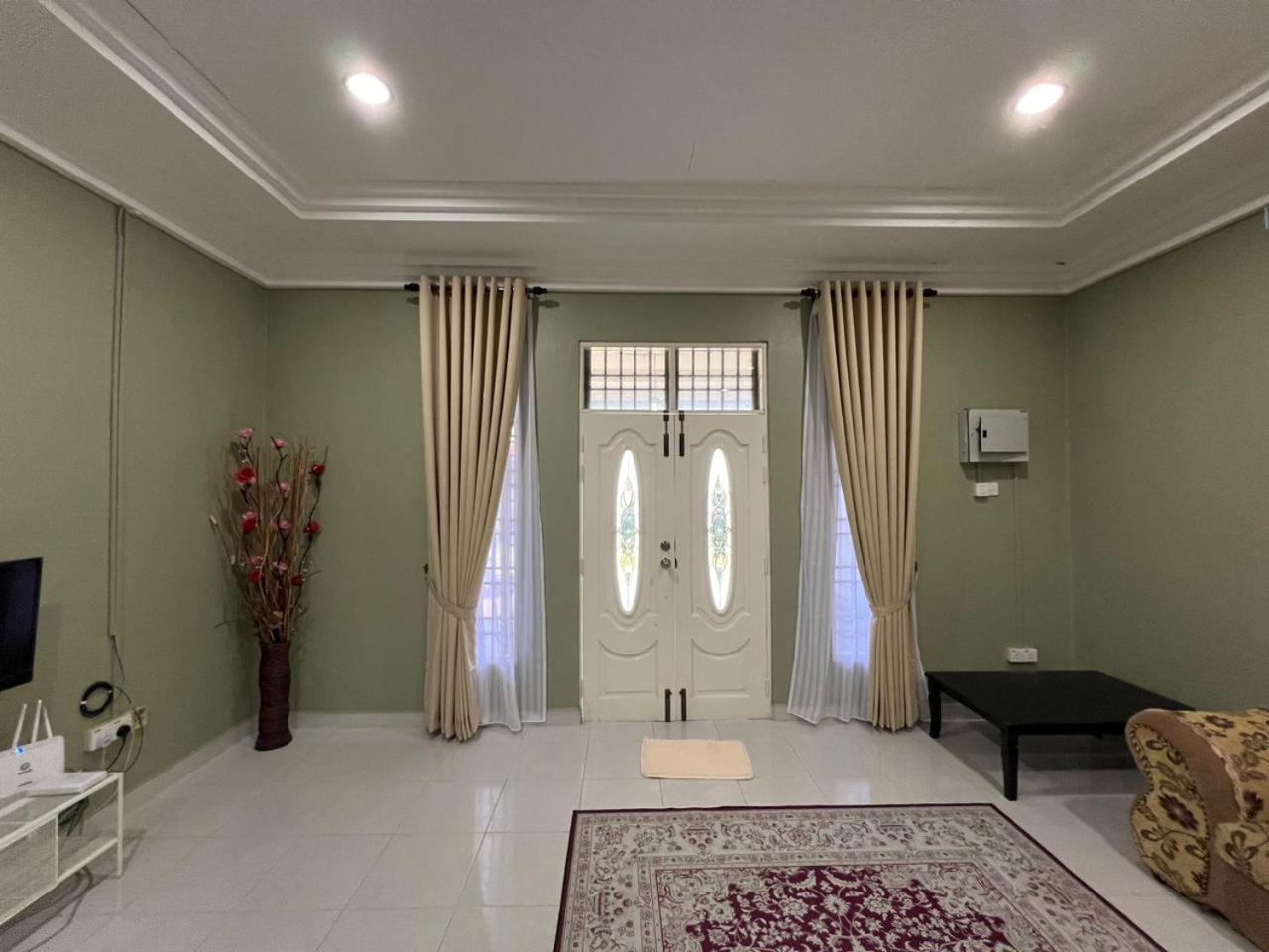 Relaxs Homestay Kota Bharu Exterior foto