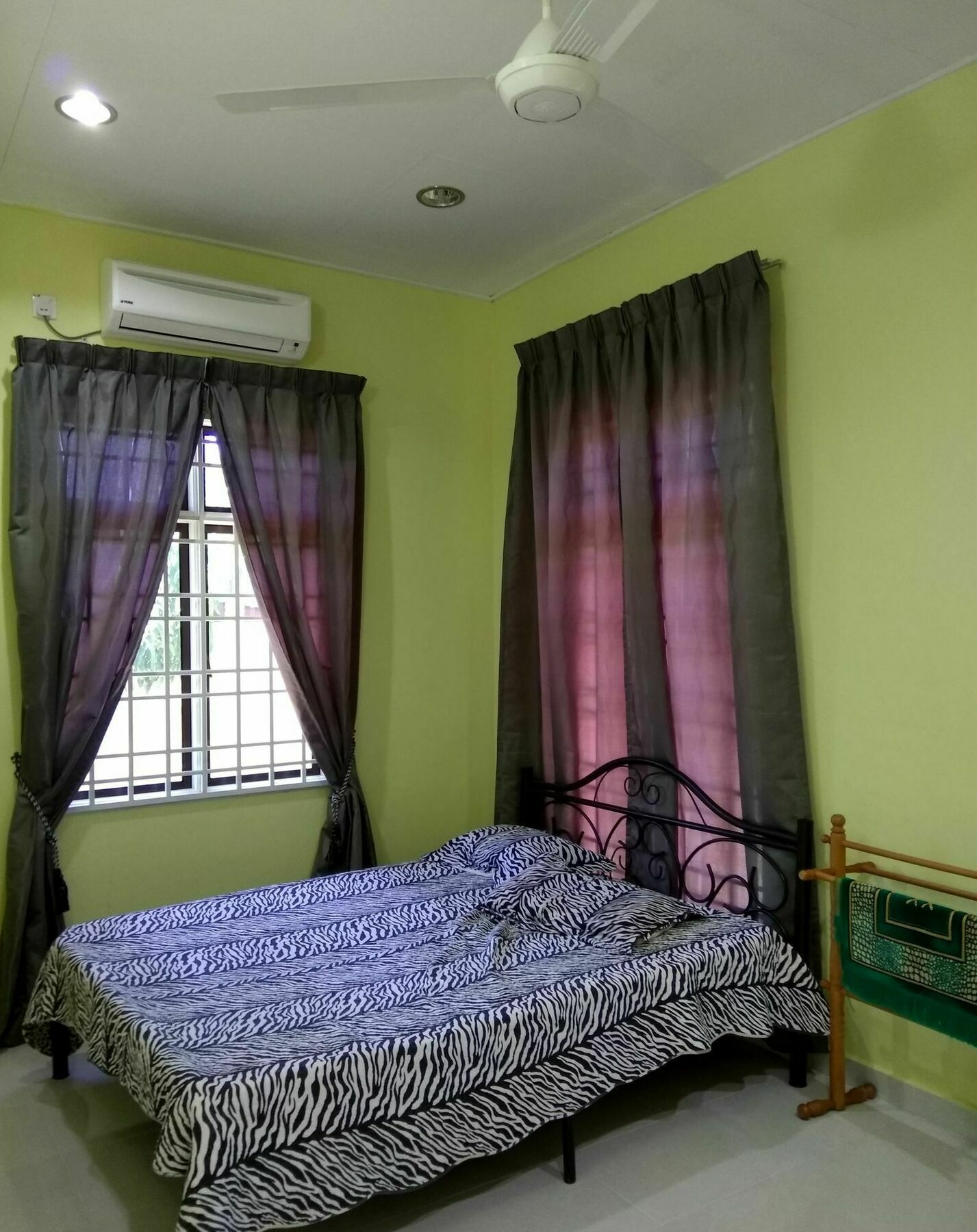Relaxs Homestay Kota Bharu Exterior foto