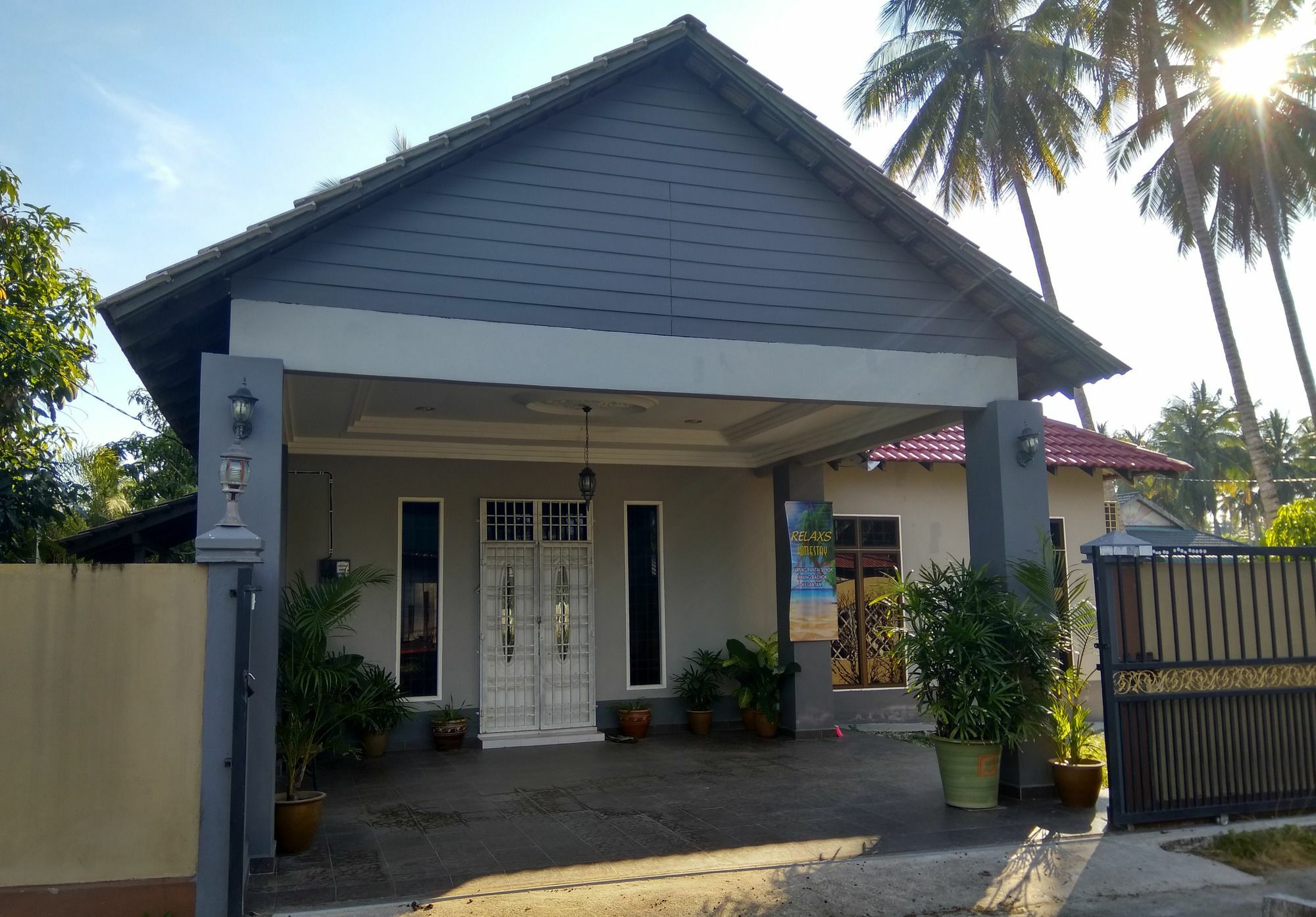 Relaxs Homestay Kota Bharu Exterior foto